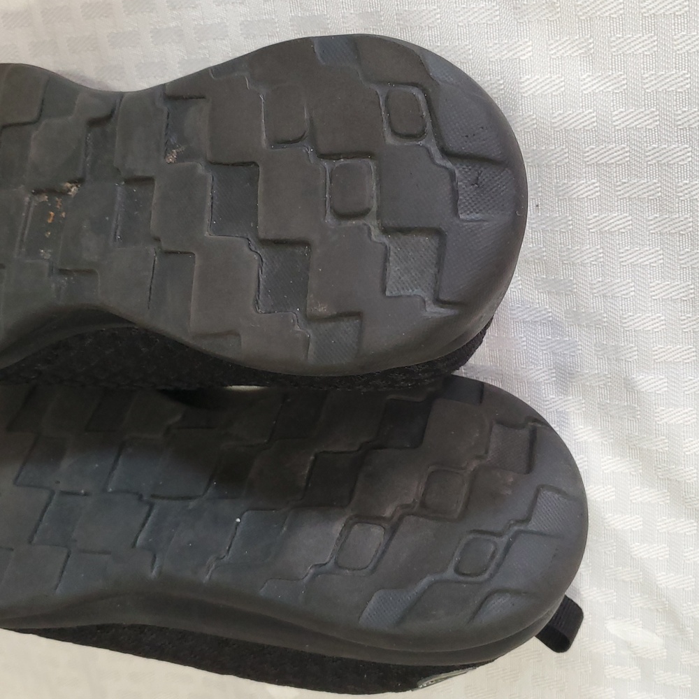 Skechers Sports Quilted Black Slipon Loafers - Picture 15 of 15
